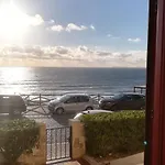 Lejlighed Casa Amelia With Sunset Terrace Lourinhã